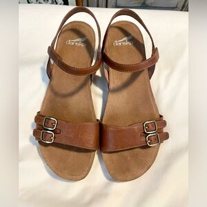 *EUC* Dansko Rebekah Waxy Burnished Sandal - Natural Brown - Women’s Size 10